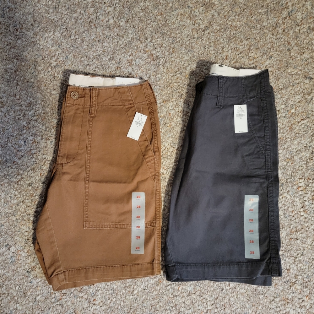 NWT Old Navy Shorts (2 pairs) Brown & Navy! Lived-In Straight Size 28; 9" Inseam